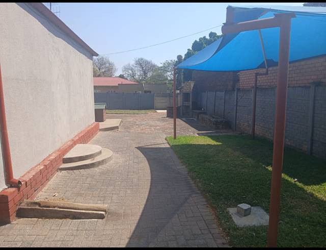 4 BEDROOM HOUSE FOR SALE IN BO-DORP